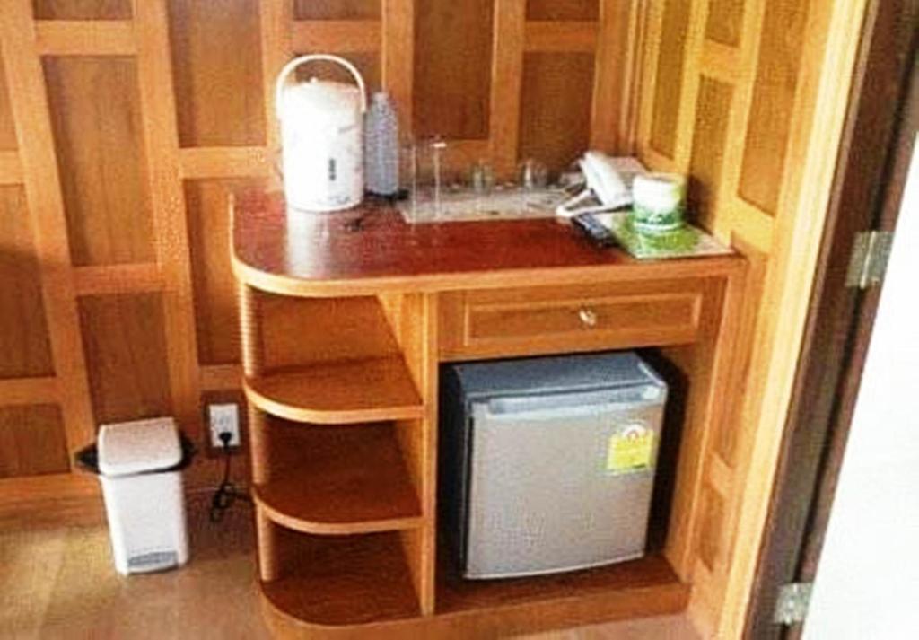 Jj Bungalow Phi Phi-eilanden Kamer foto